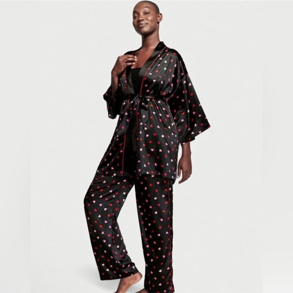 Victoria’s Secret XL XXL Heart Satin Pajama Set Robe Satin Flowy Coquette Flirty